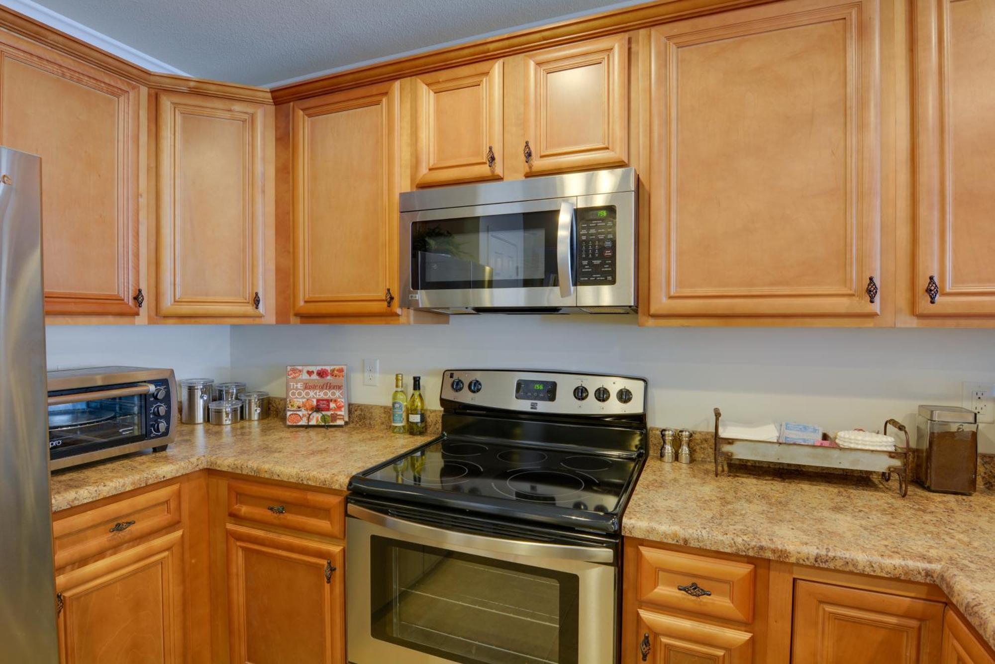 Lakefront Osage Beach Condo With Pool And Water Views! 외부 사진